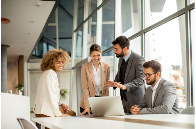 Stock photo of people on laptops 